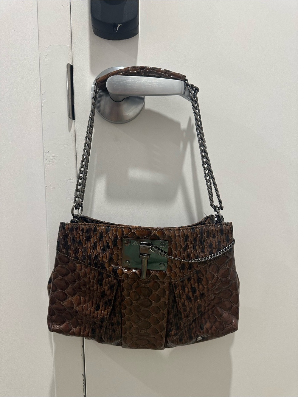 Kenneth cole Brown Snakeskin-Texture Shoulder Bag with Chain Strap